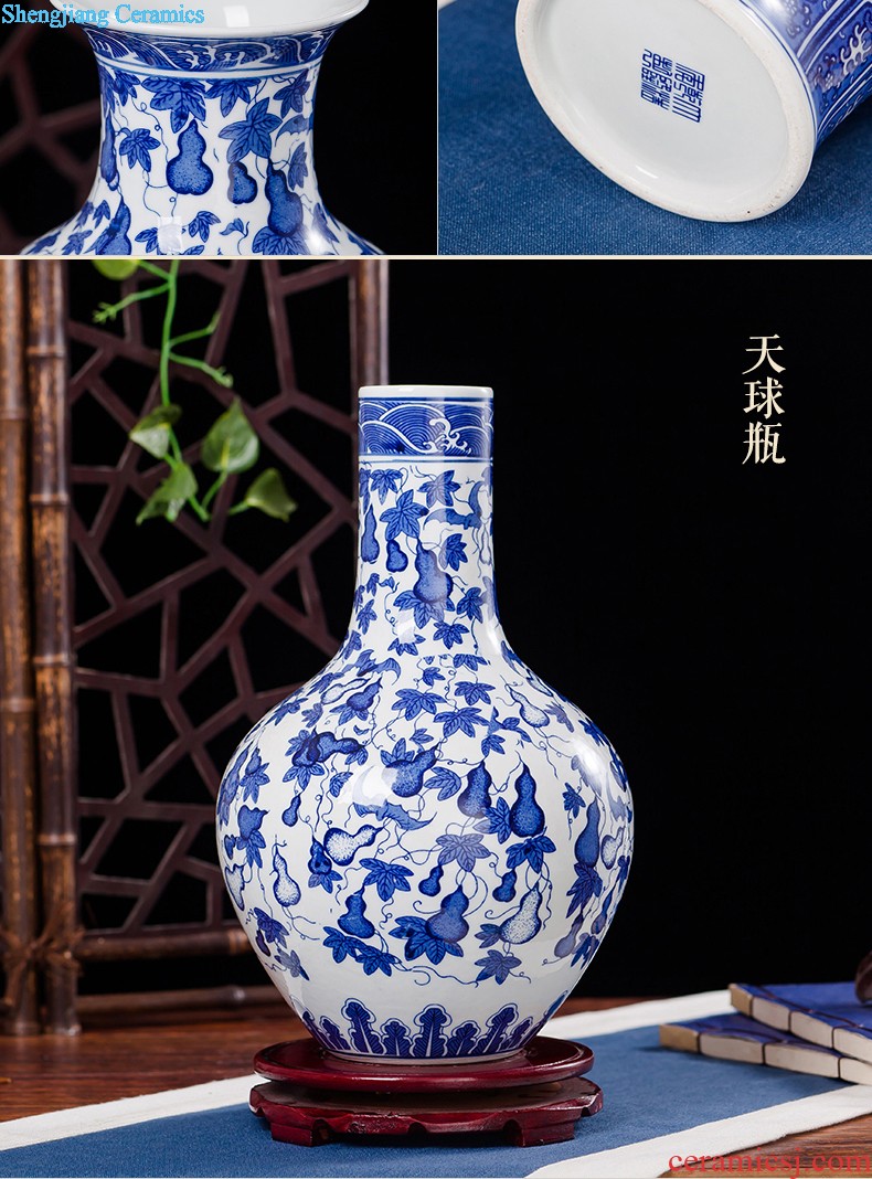 Jingdezhen ceramic porcelain plate painting landscapes The mural wall act the role ofing sitting room hangs a picture on the glaze color antique carved decorative furnishing articles