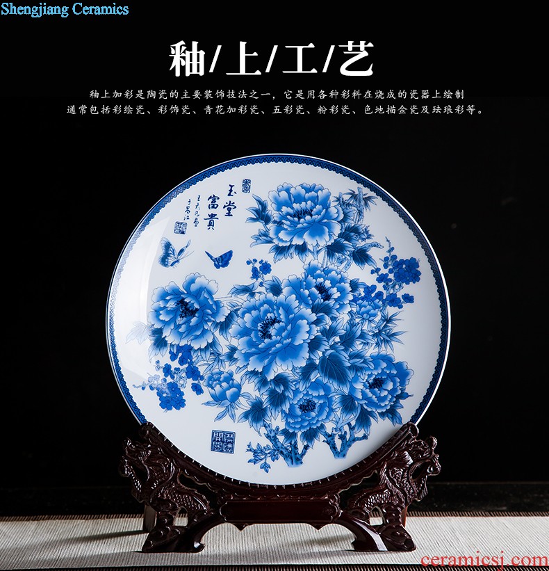 Jingdezhen ceramics furnishing articles to sit home decoration plate of Chinese arts and crafts wine sitting room porch decoration plate