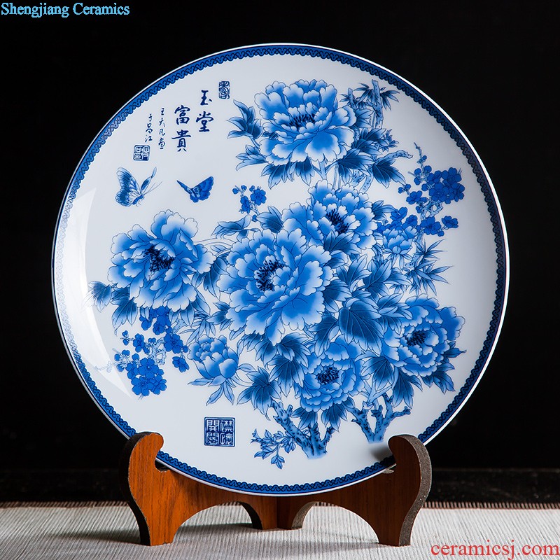 Jingdezhen ceramics furnishing articles to sit home decoration plate of Chinese arts and crafts wine sitting room porch decoration plate