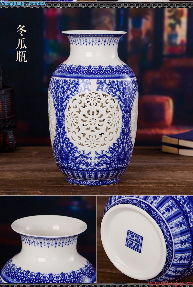 Blue and white ceramics jingdezhen large hand-painted vases, flower arrangement sitting room porch decoration of Chinese style household furnishing articles