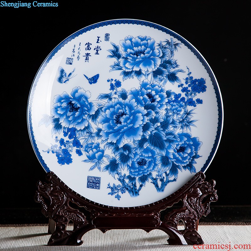 Jingdezhen ceramics furnishing articles to sit home decoration plate of Chinese arts and crafts wine sitting room porch decoration plate