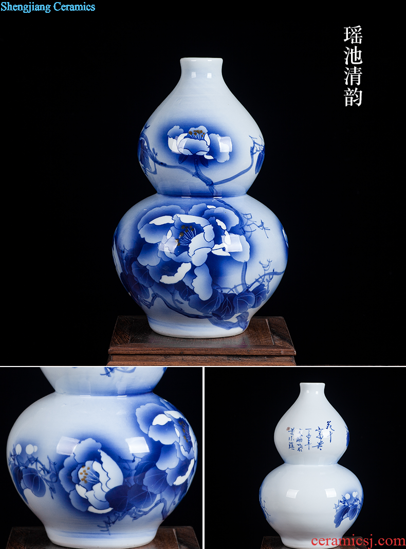 Jingdezhen ceramics antique vase manual sculpture shadow green rich ancient frame wine sitting room adornment home furnishing articles