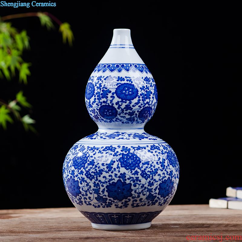 Jingdezhen ceramics furnishing articles home decorations hanging dish handicraft wine blue-and-white scented decorative plate