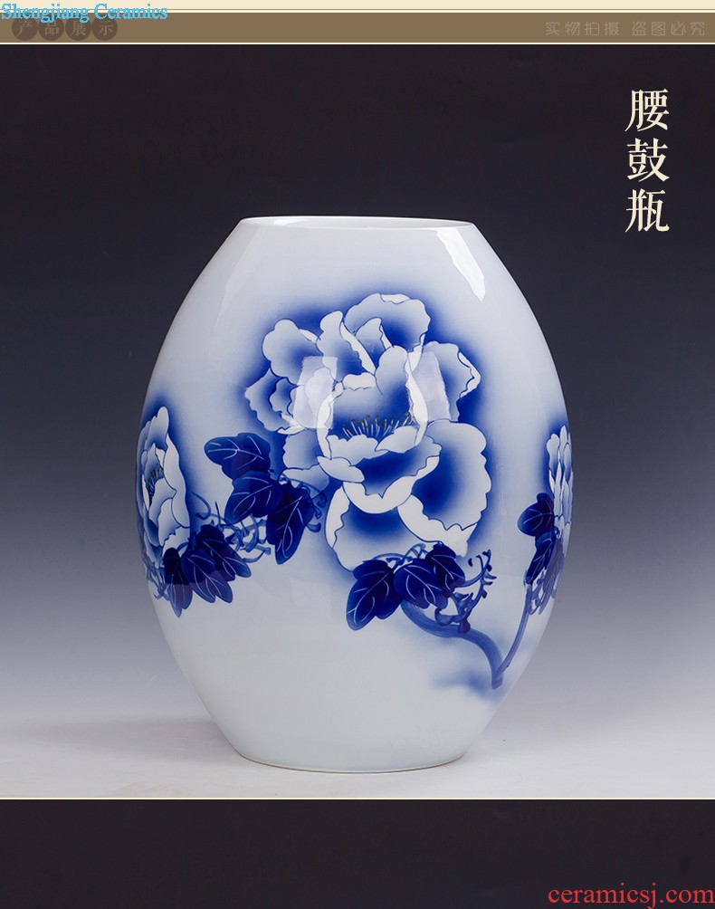 Jingdezhen ceramic vase furnishing articles Chinese famille rose porcelain three-piece handicraft wine porch sitting room adornment