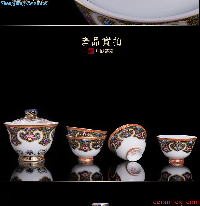 A complete set of tea set Jingdezhen 6 head hand-painted famille rose tea set ceramic tea set Four unity with tea tray