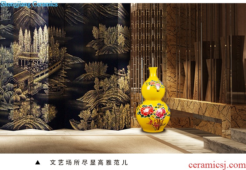 Jingdezhen ceramic hand-painted vases, three-piece suit of new Chinese style living room furnishing articles wine handicraft decorative household items