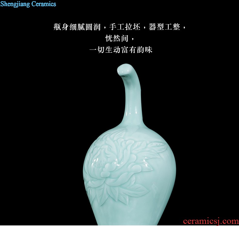 Jingdezhen ceramics vase home sitting room handicraft wine porch decoration new Chinese style office furnishing articles