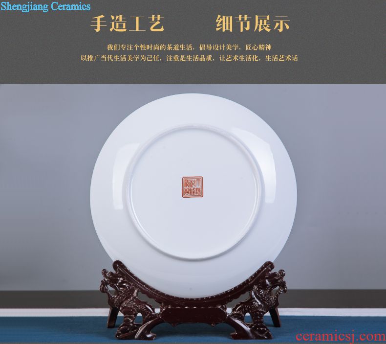 Contracted and contemporary jingdezhen ceramics vase carve shadow green rich ancient frame wine sitting room adornment home furnishing articles