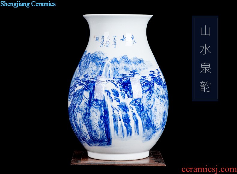 Jingdezhen ceramics hand-painted Chinese famille rose porcelain vase furnishing articles of handicraft wine porch sitting room adornment