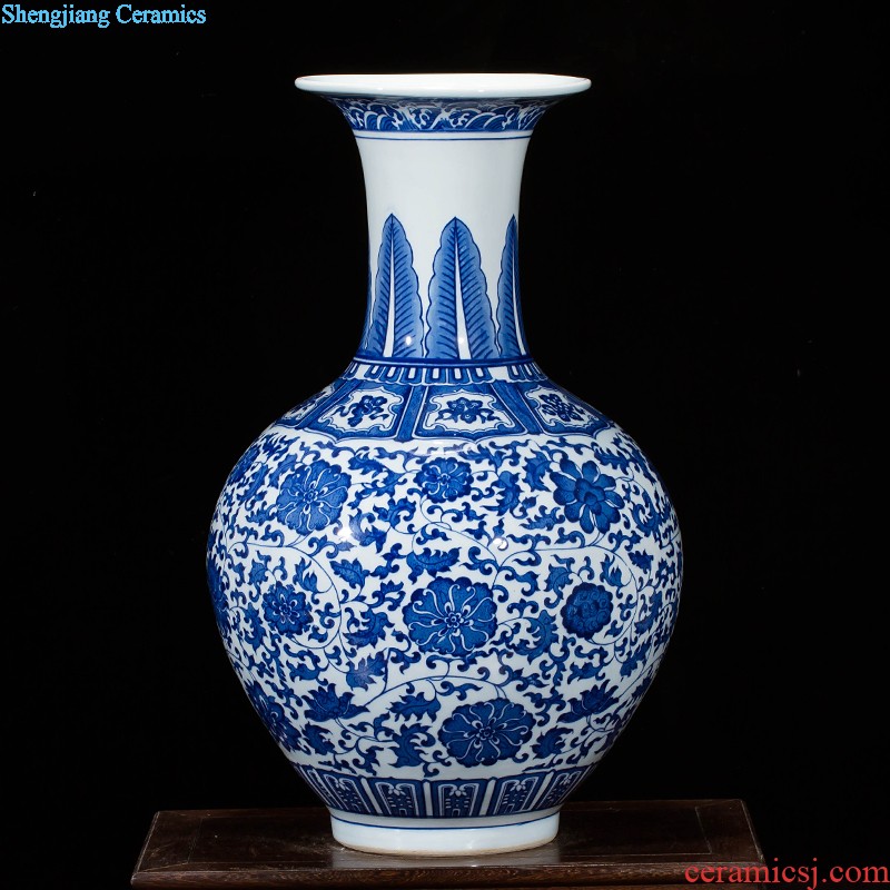 Jingdezhen ceramics hand-painted porcelain bound lotus flower crafts home sitting room adornment ark furnishing articles office