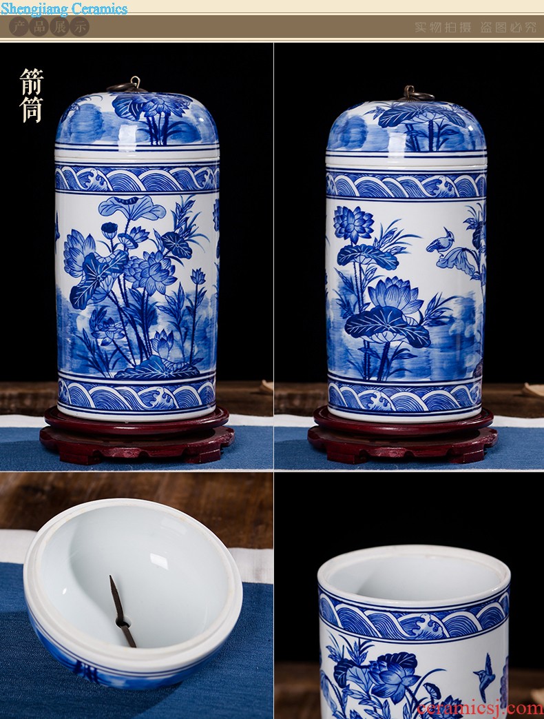 Jingdezhen ceramics hand-painted Chinese famille rose porcelain vase furnishing articles of handicraft wine porch sitting room adornment