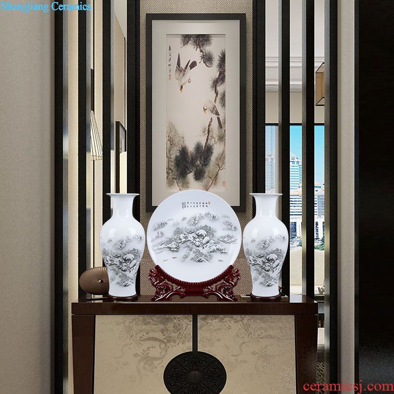 Jingdezhen ceramics colored enamel modern creative floret bottle of home sitting room handicraft wine ark adornment furnishing articles