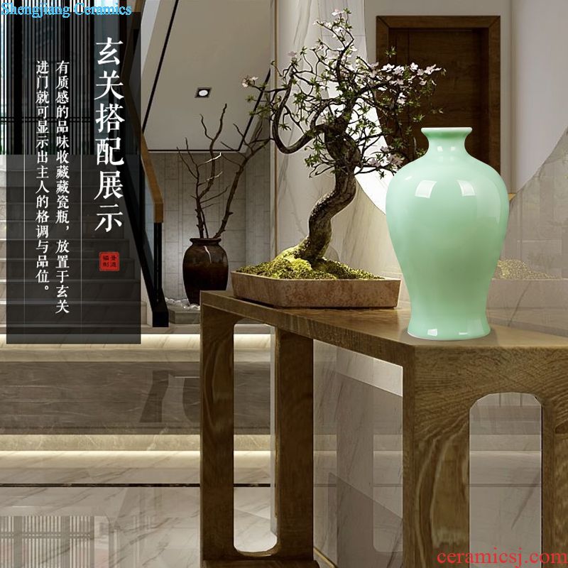 Jingdezhen ceramics green glaze vase flower receptacle contemporary household adornment handicraft mesa sitting room decoration