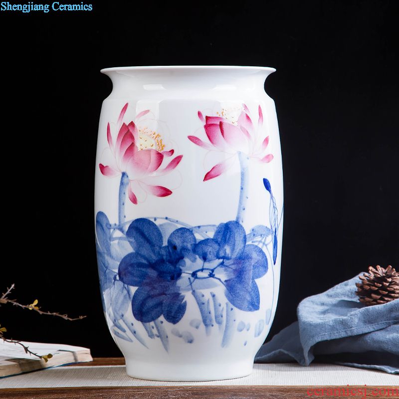 Jingdezhen ceramics hand-painted antique Chinese blue and white porcelain vase furnishing articles contracted household act the role ofing is tasted the sitting room of handicraft