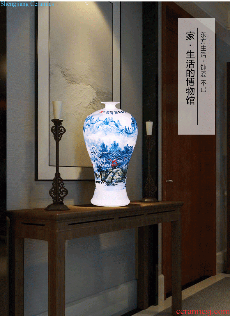 Jingdezhen ceramics hand-painted pomegranates of blue and white porcelain vase vases, Chinese porcelain of sitting room home furnishing articles