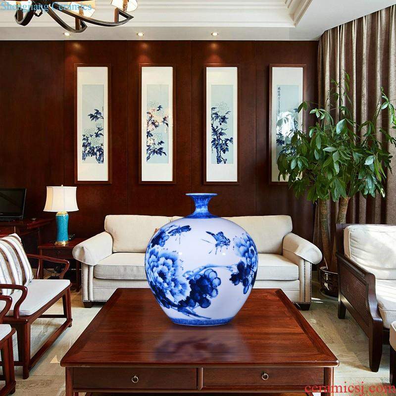 Jingdezhen ceramics vase flower arranging bouquets of dry place new Chinese style living room TV cabinet decoration home decoration