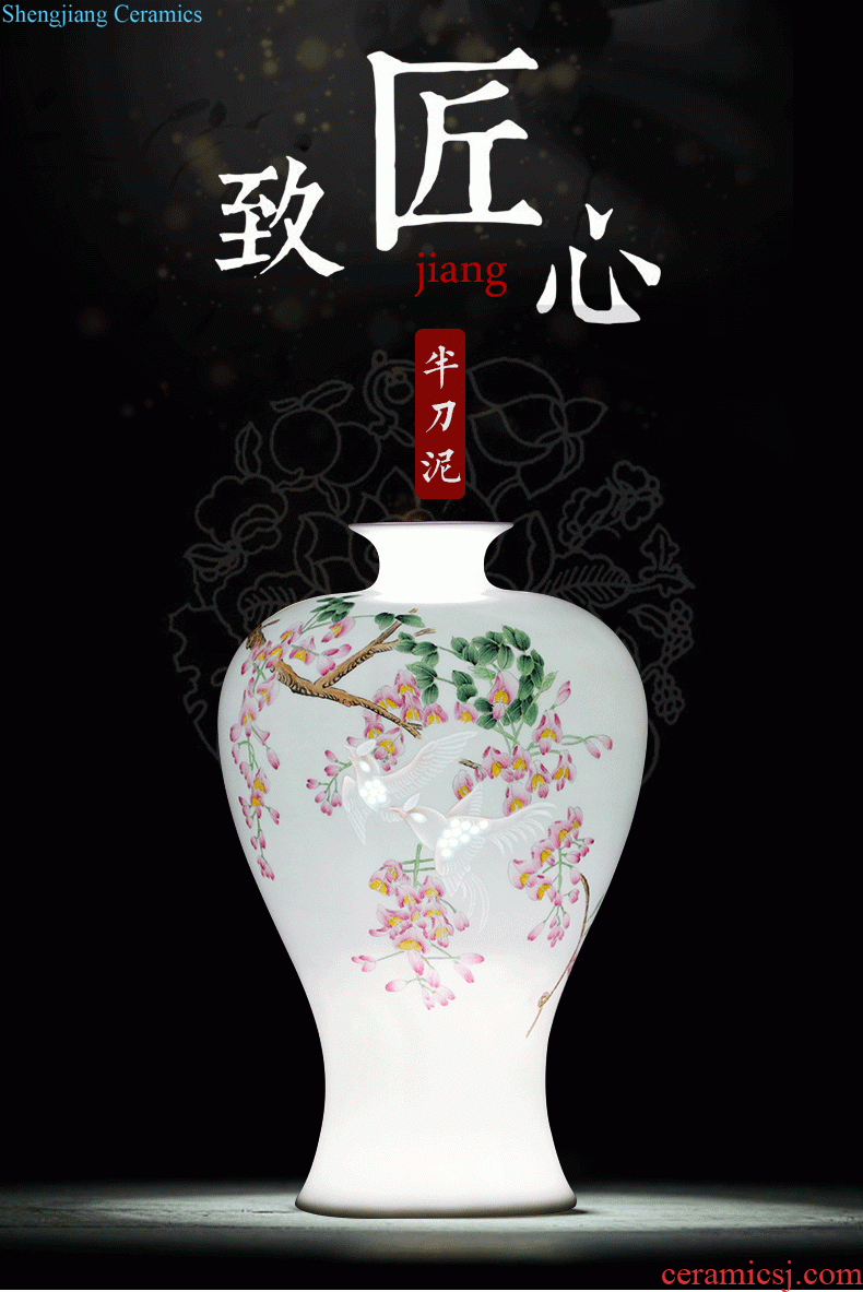 Jingdezhen ceramics vase flower arranging bouquets of dry place new Chinese style living room TV cabinet decoration home decoration