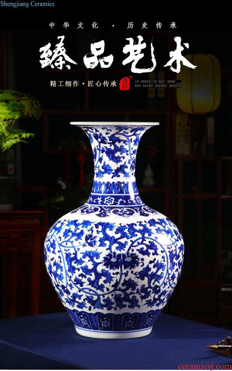 Jingdezhen ceramics of large vase furnishing articles large sitting room of Chinese style household adornment hand-painted porcelain arranging flowers