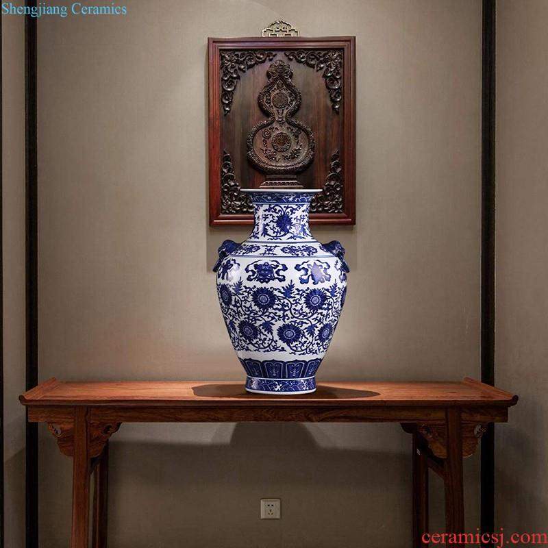 Jingdezhen porcelain ceramic hand-painted porcelain youligong gourd flower vase is placed the new Chinese style household ornaments