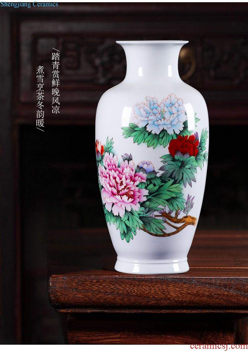 Jingdezhen ceramics hand-painted blue and white porcelain vase furnishing articles sitting room flower arranging the modern Chinese style household adornment TV ark