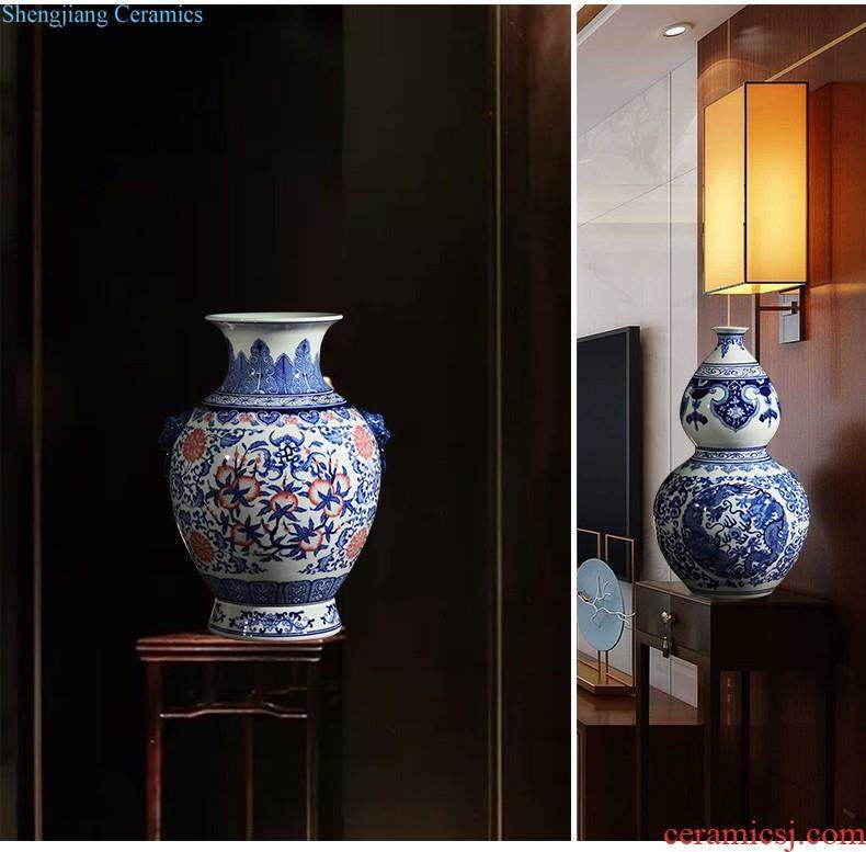 Jingdezhen ceramics hand-painted blue and white porcelain vases, flower arrangement furnishing articles new Chinese style living room TV ark home decoration