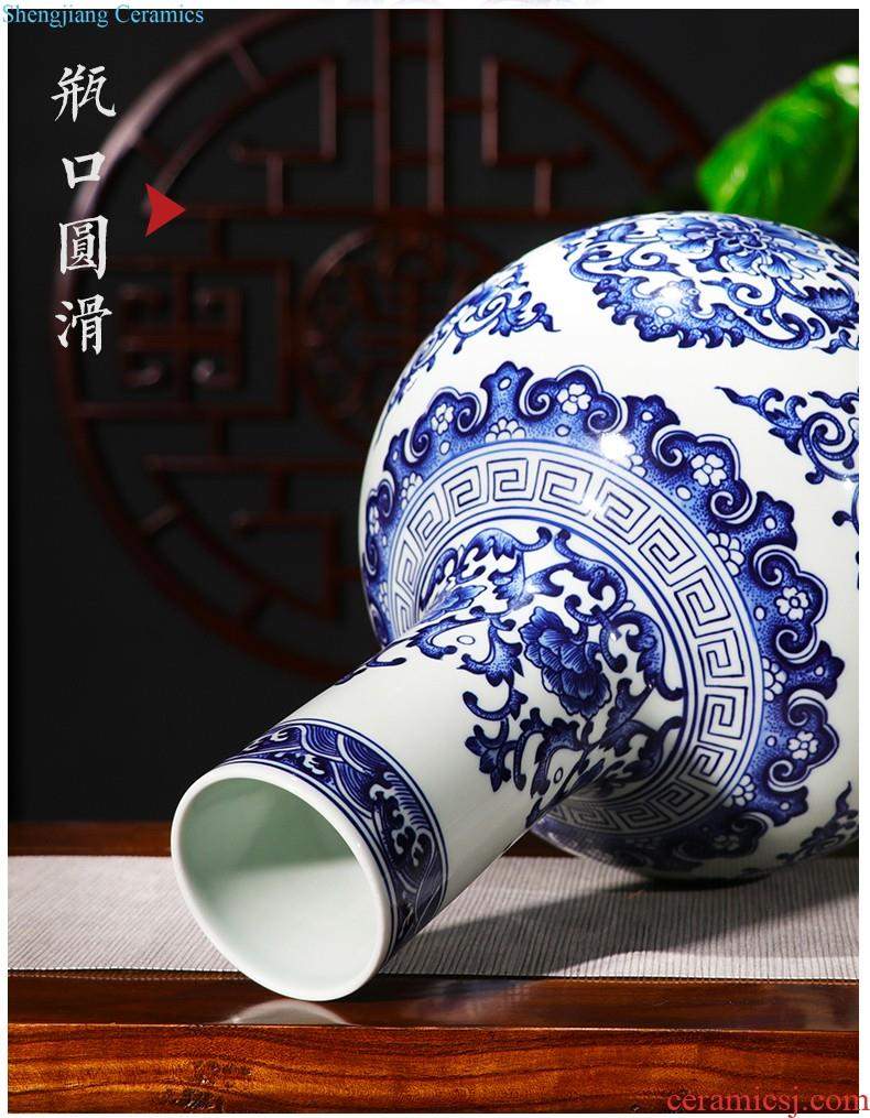 Jingdezhen ceramics hand-painted thin body of blue and white porcelain vase vase furnishing articles new Chinese style home sitting room adornment