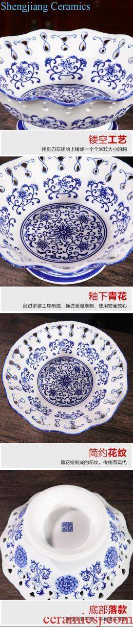 Jingdezhen ceramic vase hand-painted large blue and white porcelain is the plum bottle of new Chinese style household adornment sitting room ground furnishing articles