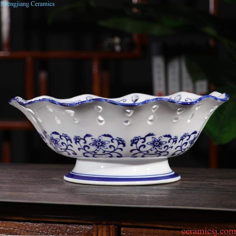 Jingdezhen ceramic vase hand-painted large blue and white porcelain is the plum bottle of new Chinese style household adornment sitting room ground furnishing articles