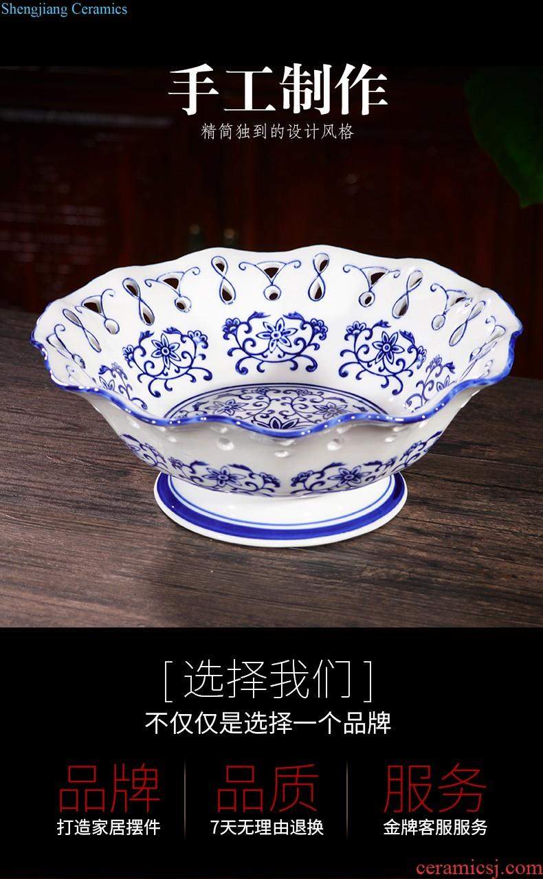 Jingdezhen ceramic vase hand-painted large blue and white porcelain is the plum bottle of new Chinese style household adornment sitting room ground furnishing articles