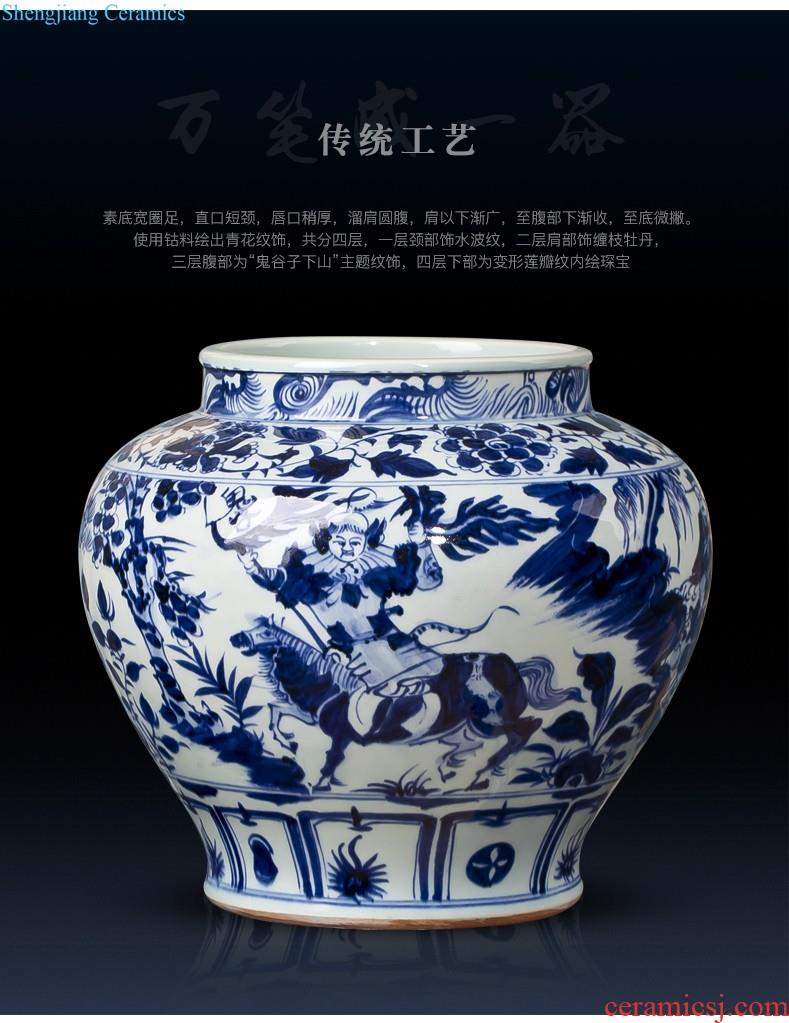 Jingdezhen blue and white porcelain vases, ceramic furnishing articles flower arranging machine of Chinese style living room decorations hand-painted porcelain craft porcelain