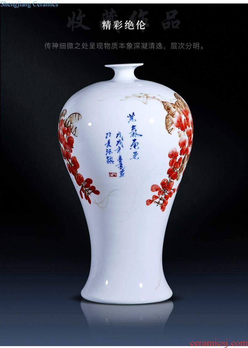 Master of jingdezhen ceramics hand-painted enamel vase means safe relief bamboo modern home sitting room adornment is placed