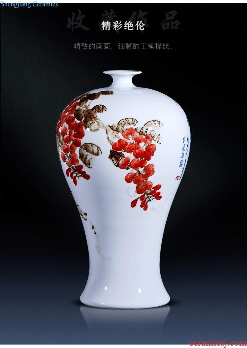 Master of jingdezhen ceramics hand-painted enamel vase means safe relief bamboo modern home sitting room adornment is placed