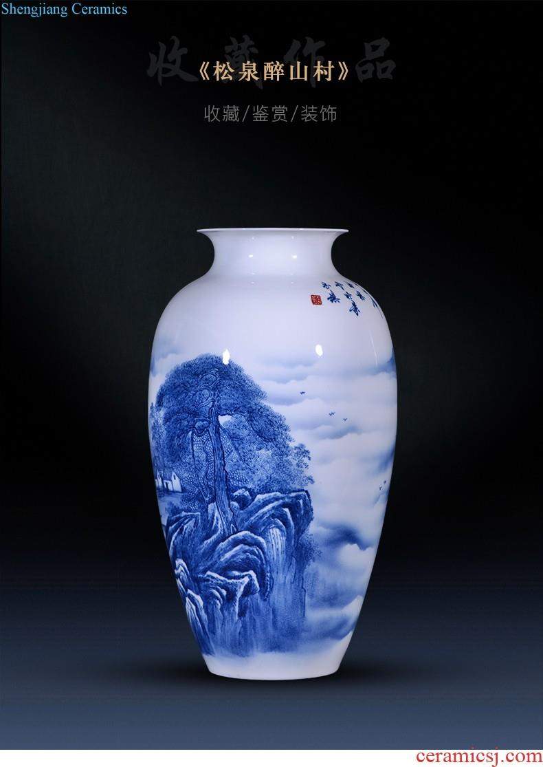 Jingdezhen ceramics furnishing articles hand-painted blue and white porcelain vases, flower arrangement of Chinese style restoring ancient ways is the sitting room bookcase home decoration