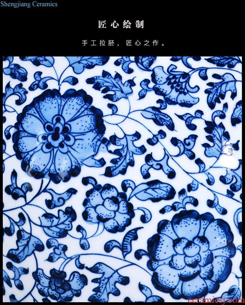 Jingdezhen ceramics hand-painted large blue and white porcelain vase flower arranging furnishing articles of Chinese style living room home decoration decoration