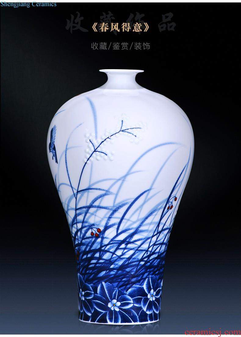 Jingdezhen ceramics hand-painted ceramic vase furnishing articles lotus pond clear interest mei bottles of modern home decoration decoration sitting room