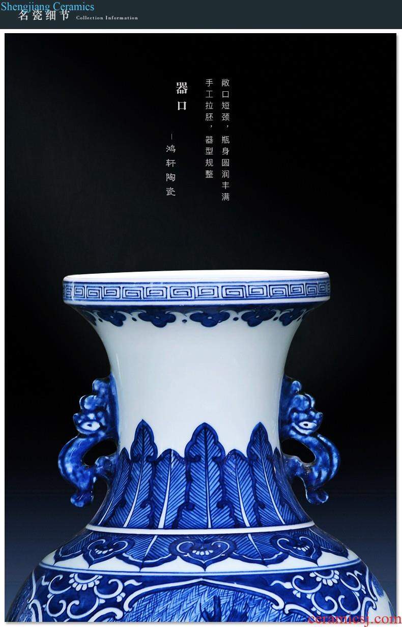 Blue and white porcelain of jingdezhen ceramics creative household adornment antique hand-painted vases, flower arranging furnishing articles of Chinese style restoring ancient ways