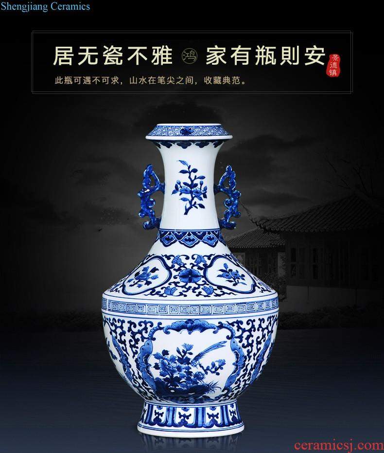 Jingdezhen ceramic flower arrangement of blue and white porcelain vase furnishing articles of Chinese style restoring ancient ways home sitting room TV ark adornment porcelain