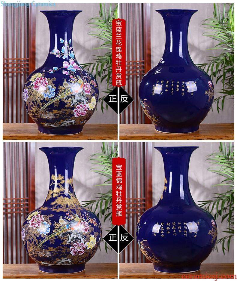 Jingdezhen ceramic vase furnishing articles beaming famille rose gold flower arranging wax gourd bottle of modern Chinese style household decoration