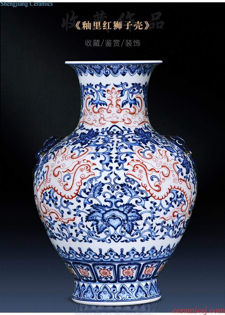 Jingdezhen ceramics by hand antique vases, flower arranging furnishing articles of Chinese style restoring ancient ways is the sitting room TV ark home decoration