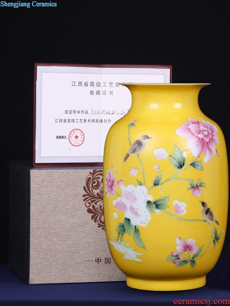 Jingdezhen ceramics furnishing articles Qiu Songxia hand-painted, vases, sitting room of Chinese style household table decorations decoration