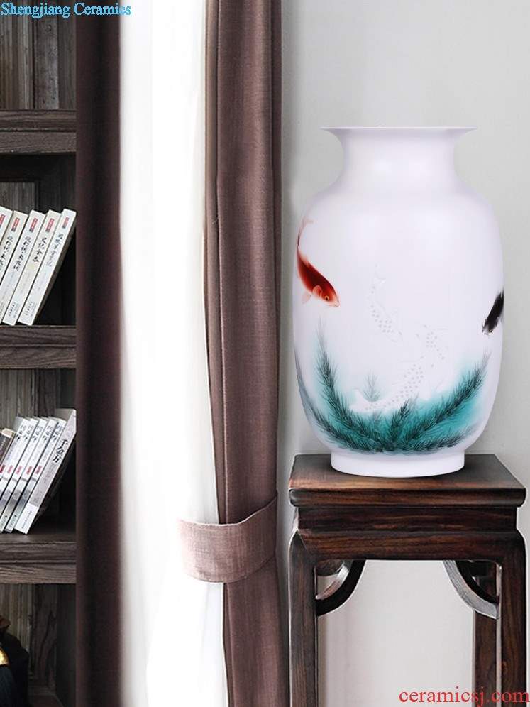 Jingdezhen ceramics furnishing articles hand-painted proud snow ice pose new Chinese style household vase flower arranging dried flowers sitting room adornment