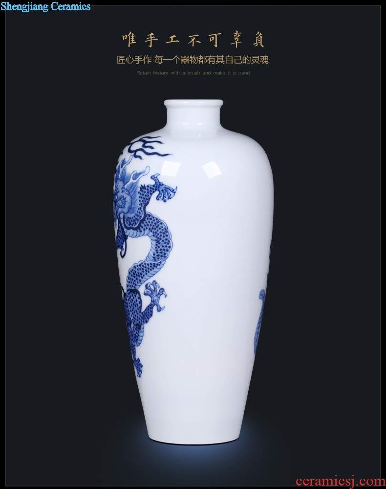 Jingdezhen ceramics antique blue and white lotus pond clear interest vase small play classical rich ancient frame decoration and furnishing articles