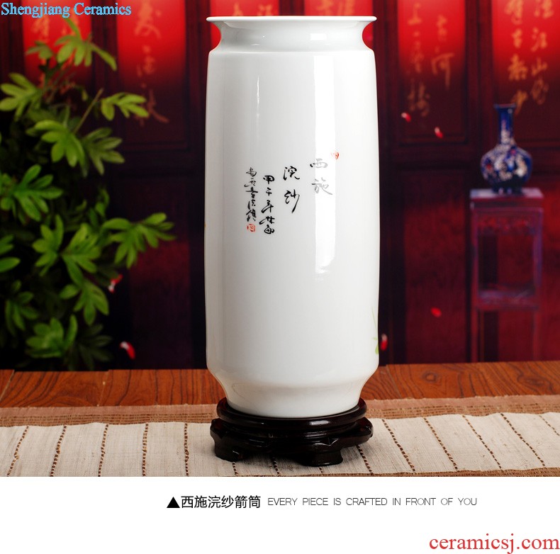 Hand-painted chrysanthemum patterns of blue and white porcelain of jingdezhen ceramics surface square vase furnishing articles study calligraphy and painting is received