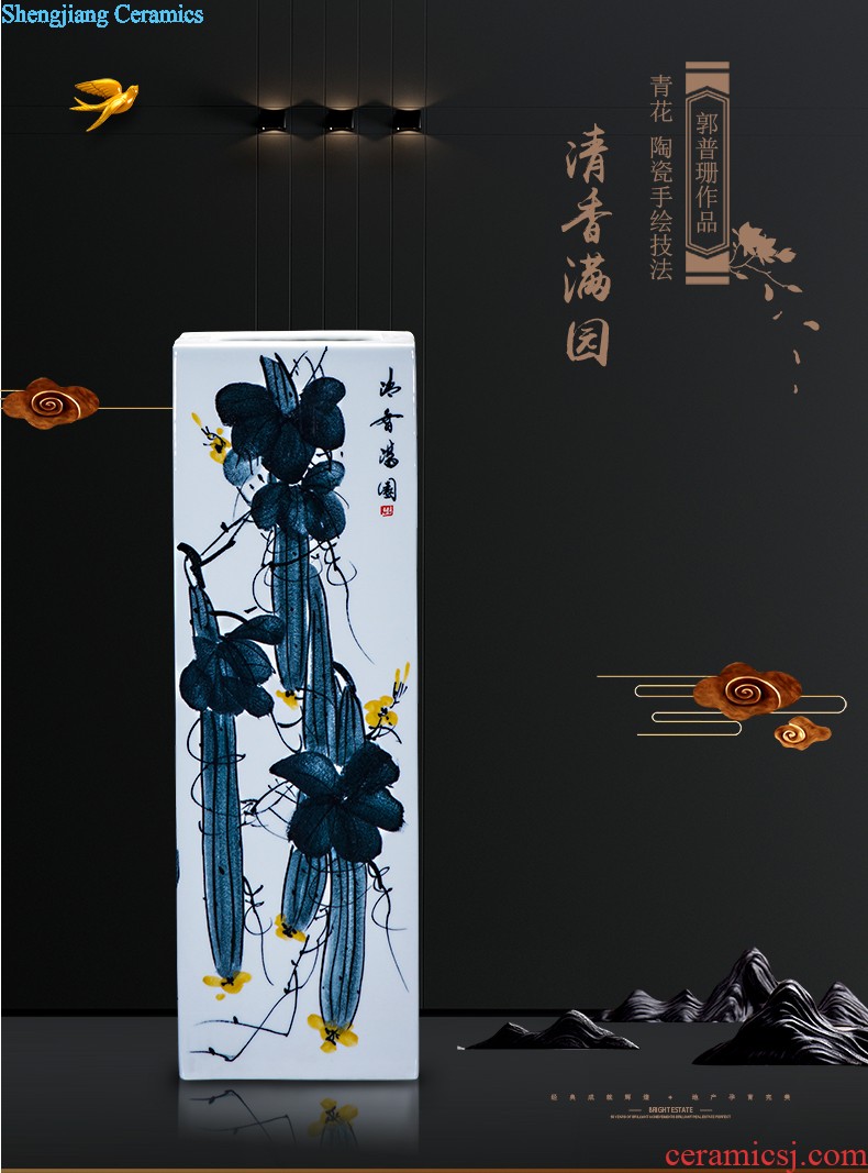 Master of jingdezhen ceramics hand-painted quiver jiangnan town blue and white porcelain vase painting and calligraphy calligraphy and painting study furnishing articles