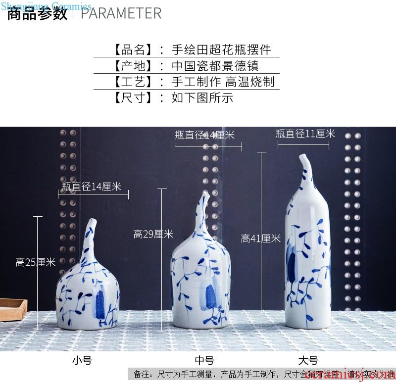 Jingdezhen ceramic smile furnishing articles sitting room home decoration housewarming gift gift creative arts and crafts