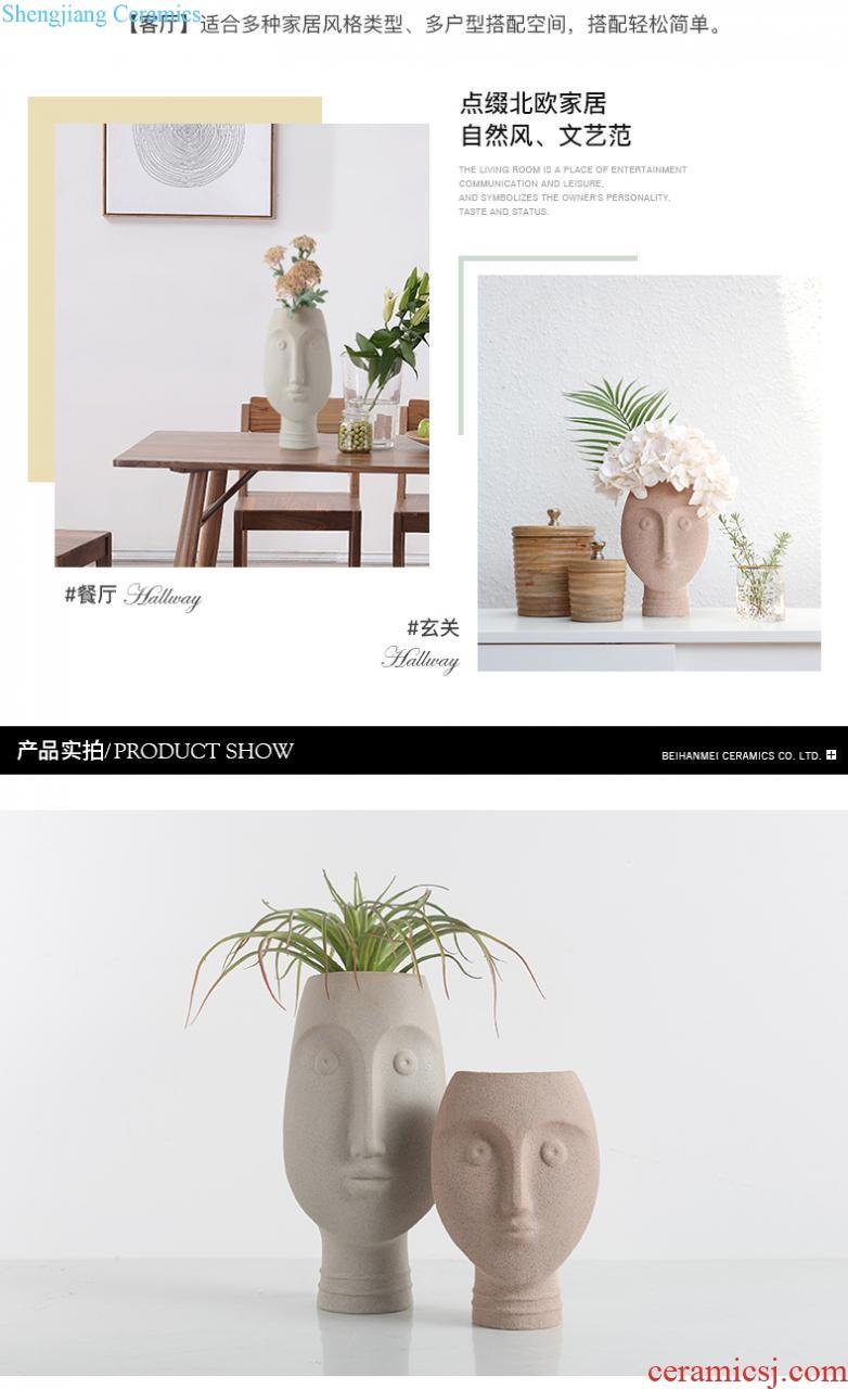 The Nordic furnishing articles office TV ark creative cow home decoration ceramic furnishing articles furnishing articles contracted and contemporary sitting room