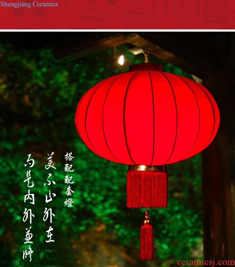 Red lanterns during the Spring Festival shopping mall hotel decorate adornment things hang act the role ofing New Year lantern outdoor advertising business door