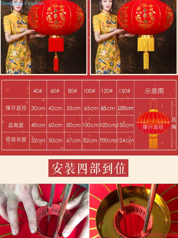 Red lanterns during the Spring Festival shopping mall hotel decorate adornment things hang act the role ofing New Year lantern outdoor advertising business door