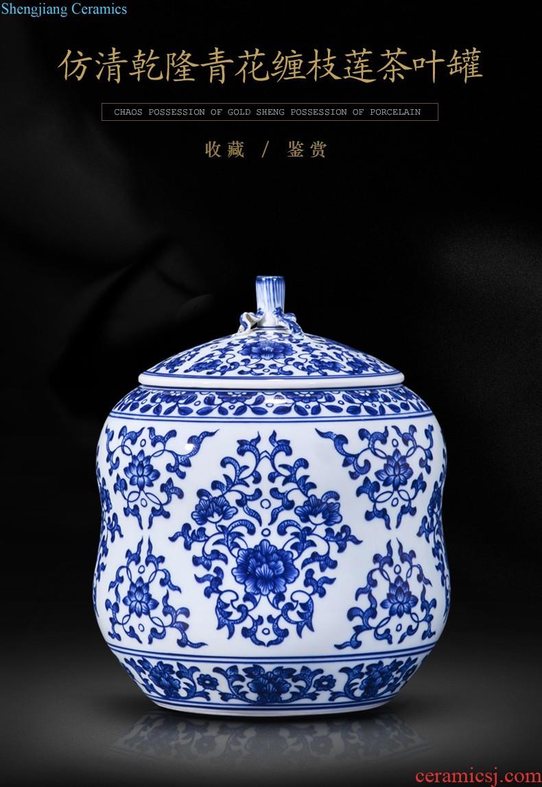 Jingdezhen ceramics imitation qing qianlong bound lotus flower tea pot of new Chinese style household adornment rich ancient frame furnishing articles sitting room