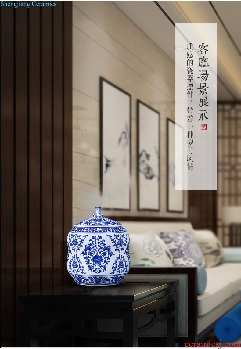 Jingdezhen ceramics imitation qing qianlong bound lotus flower tea pot of new Chinese style household adornment rich ancient frame furnishing articles sitting room